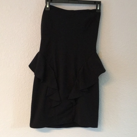 🖤Black Ruffle Dress🖤 - Picture 1 of 4